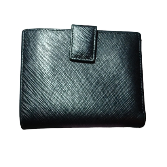 ♣️SALVATORE FERRAGAMO SAFFIANO LEATHER GANCINI WALLET - Picture 2 of 13